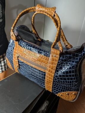 Samantha Brown Classic Croco-Embossed Wheeled Weekender ~ BLACK/CAMEL